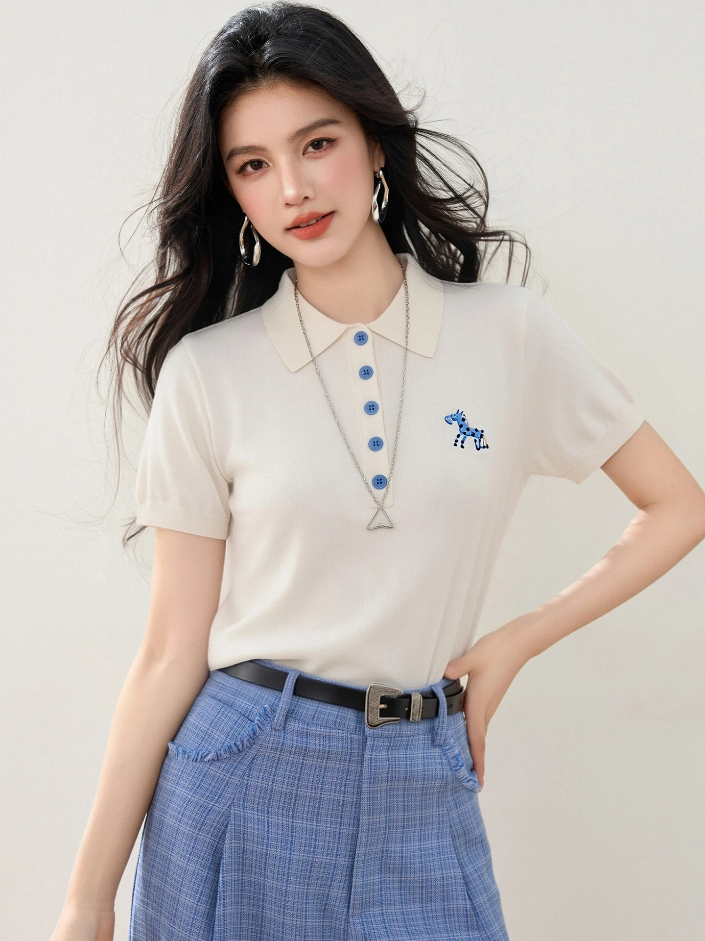 Women's Fashion Korean Style Minimalist Slim Fit Polo Shirt Summer Cute Small Spur Embroidery Casual Versatile Short Sleeve Top