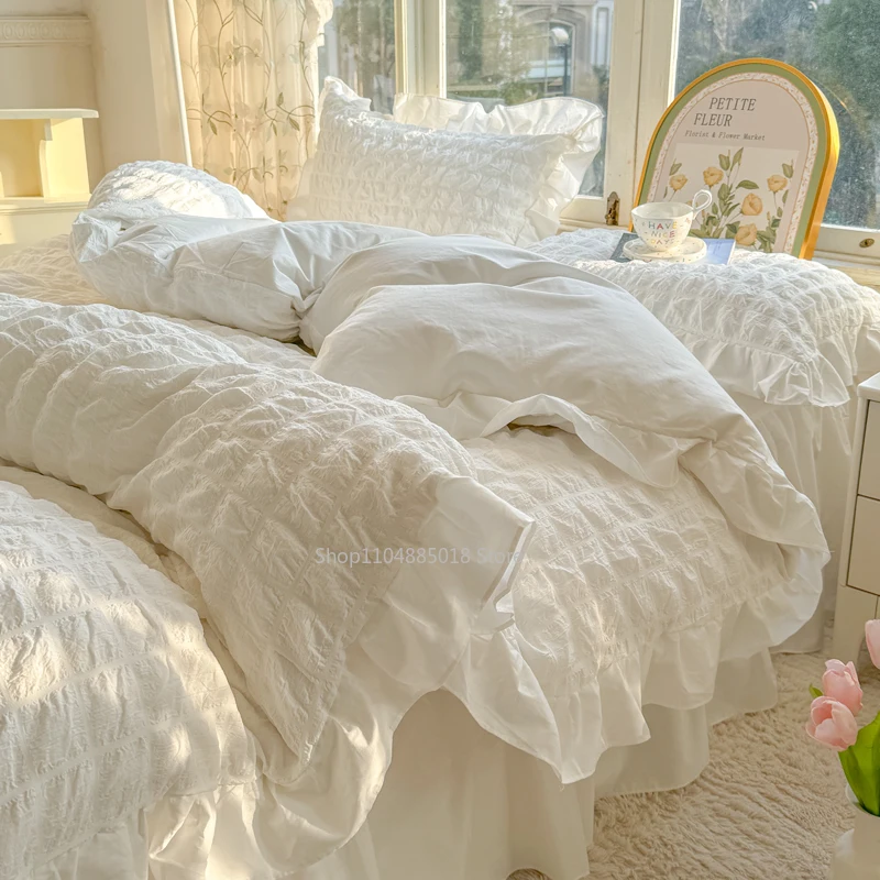 

Korean Princess Style Lace Ruffles Bedding Set Skin-friendly Soft Seersucker Duvet Cover Set Bed Sheet Or Bed Skirt Pillowcases