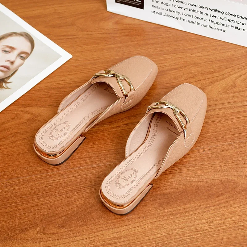 Fashion metallic decoration  Women Unisex Home Leather Mules Comfort Potato Shoe With Arch Support Outdoor Evening Sandals