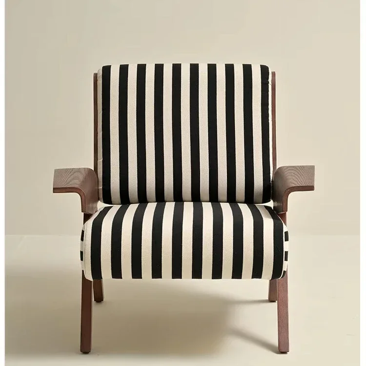 

New Arrival French Style Retro Single Sofa Chair In The Balcony Of The Living Room Antique Designer Solid Wood Leisure Chair