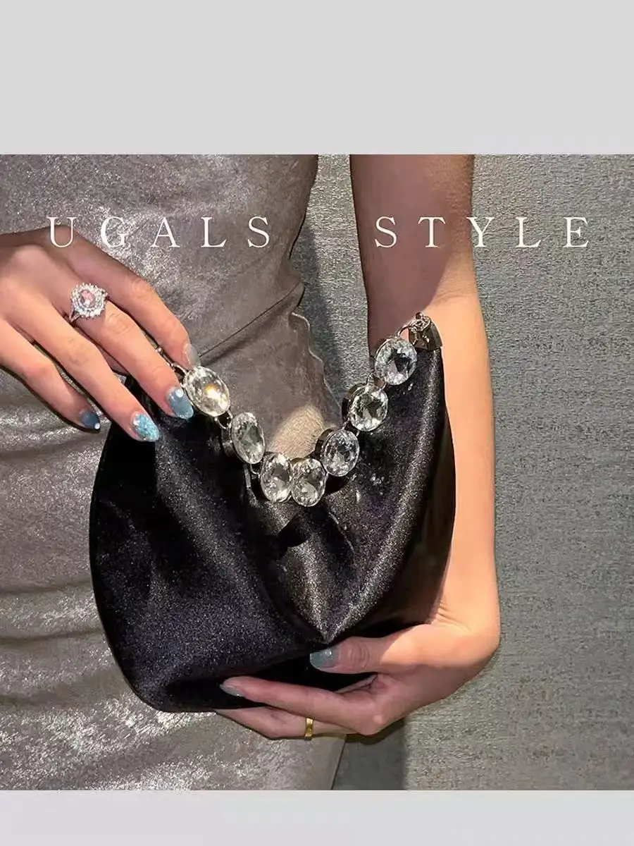 Luxury Designer Wedding Party Glitter Rhinestone Diamond Chain Clutch Purse Women Handbag Fashion Satin Hobo Bag Shoulder Bag