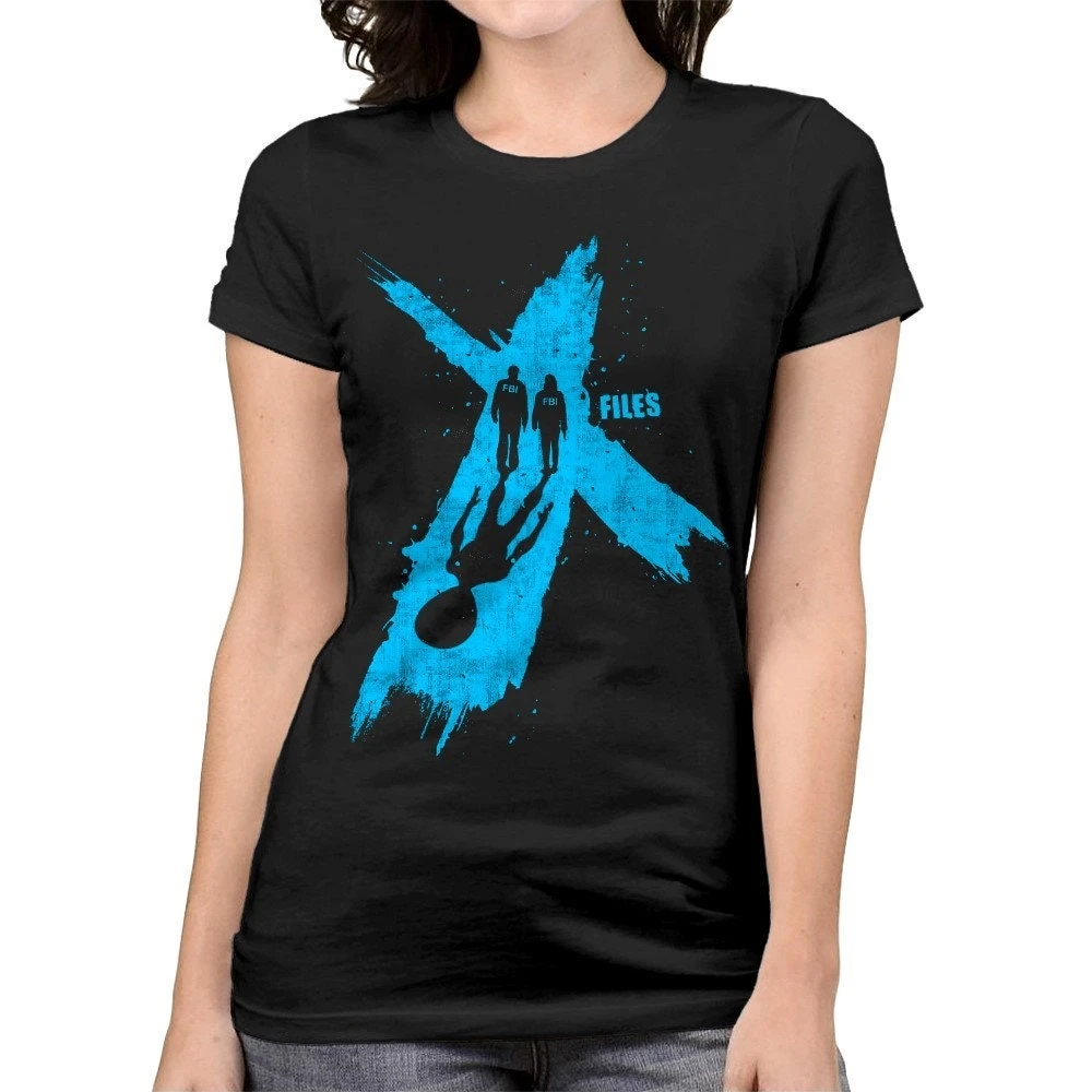 Black Short Sleeved T-shirt with Alien and Spy Patterns From The Classic Science Fiction TV Series 