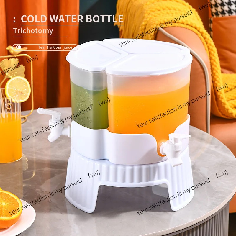 Rotatable 3 Compartment Water Pitcher Large Capacity Beverage Jug For Fridge Fruit Tea Cold Drink