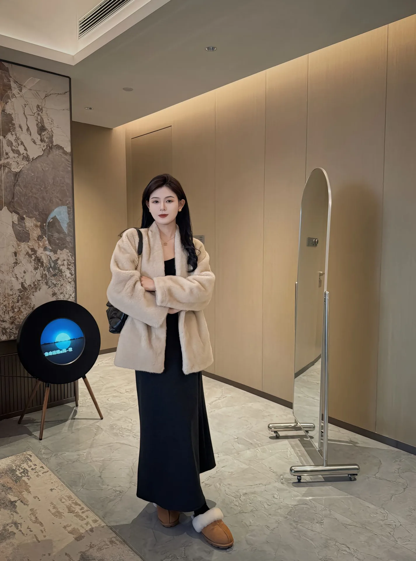 Faux Fur Coats Women Mid Length Coat Y2k Streetwear Elegant Jacket Loose Open Stitch Thick Warm Outerwear 2025 Autumn Winter