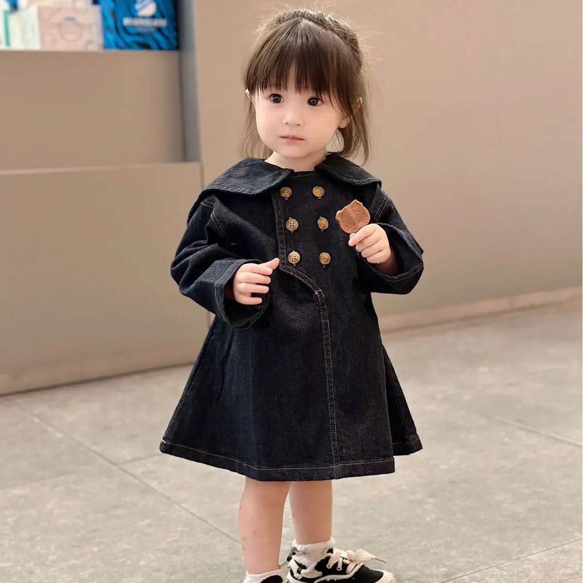 Fashion Autumn Baby Girls Denim Dresses Black Turndown Collar Knee Length Dresses Double Breasted Pullover Shirts 2024