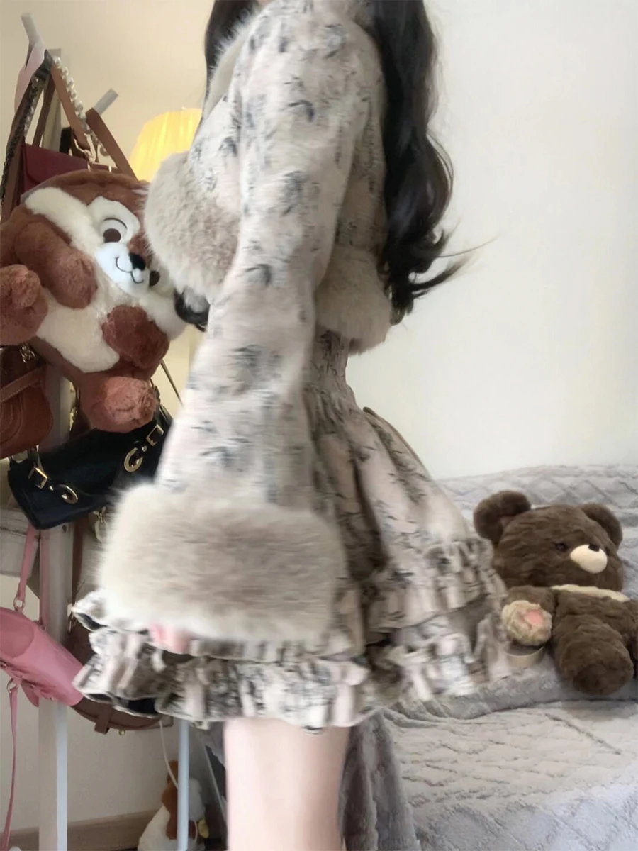 

Ретро-платье с цветочным принтом, приталенное, с пышными рукавами и рюшами, осенне-зимнее, новое, с плюшевыми вставками, короткое пальто, женский модный комплект