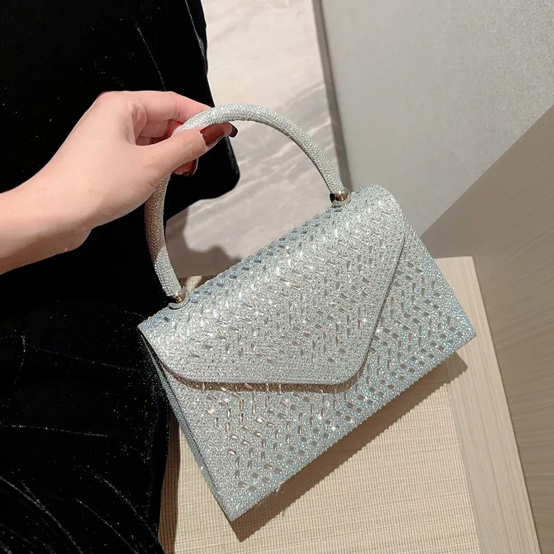 New Fashion Elegant Women Pleated Envelope Evening Handbag Luxury Crystal Diamond Party Wedding Purse Chain Shoulder Clutch Bags