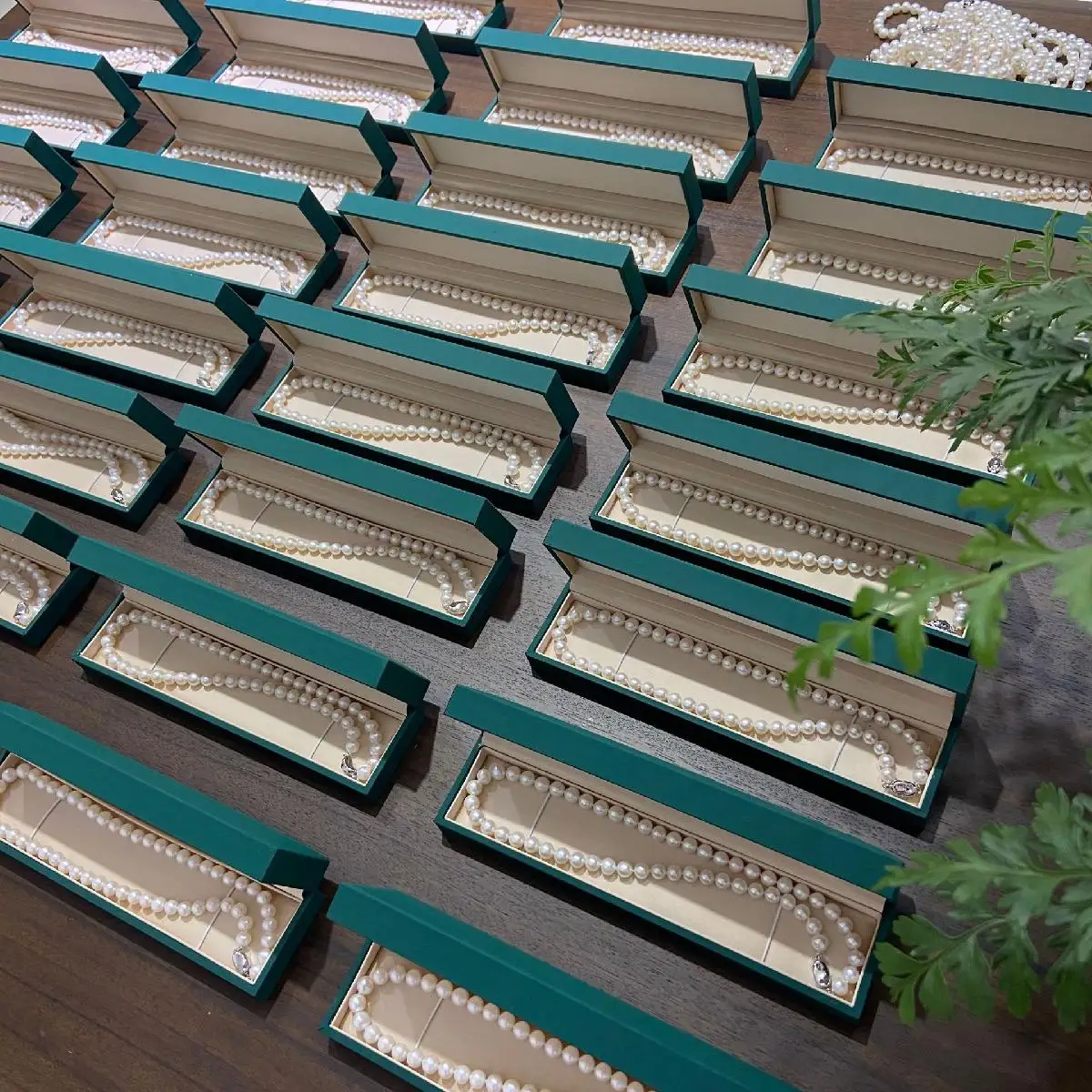 

Classic necklace AAAA8-9mm/9-10mm natural South Sea round pearl necklace 18in-925s+Attached Box