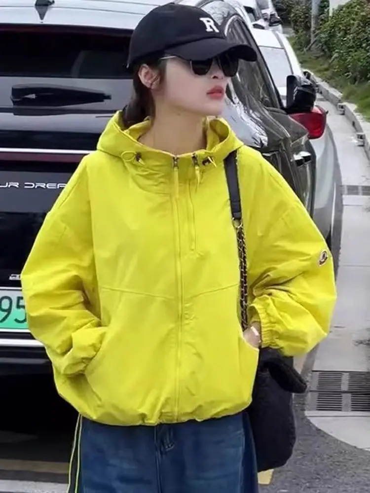 Casual Hooded Jacket Women's Short Style Spring 2026 New Loose Slimming Popular Sun Protection Clothes Commuting Windbreaker