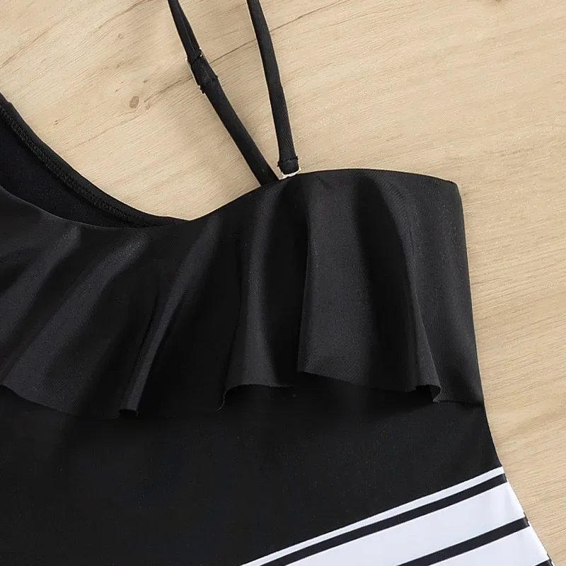 Ruffle One Piece ชุดว่ายน้ํา 2025 ใหม่หนึ่งไหล่ชุดว่ายน้ําผู้หญิงชุดว่ายน้ําชุดว่ายน้ํา Beachwear Monokini ชุดว่ายน้ําหญิง