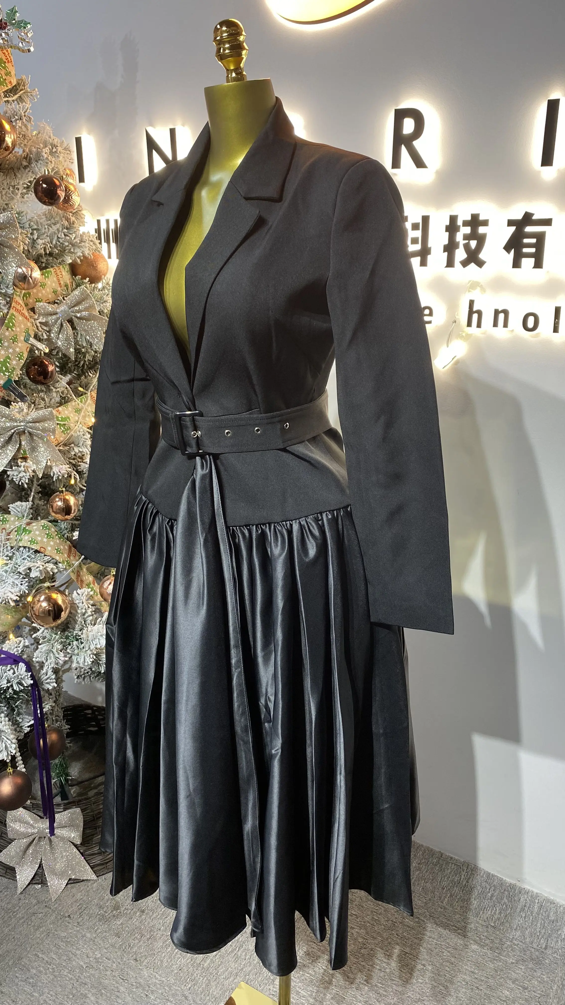 قسط بالجملة 2025 ربيع جديد عصري وأنيق تصميم فرنسي المرقعة الملابس النسائية-GZXX195 #2