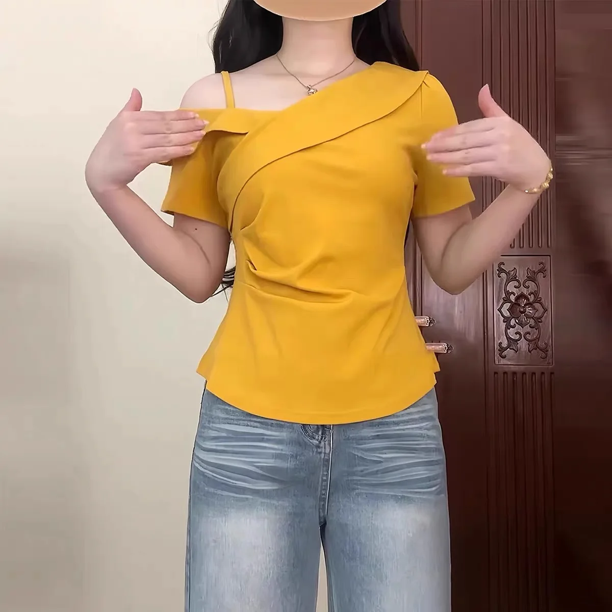 

Off Shoulder T-Shirt Hot Pink Womens Summer Silky Touch Regular Cut Minimalist INS Style for Urban Social Activity All Match Ins