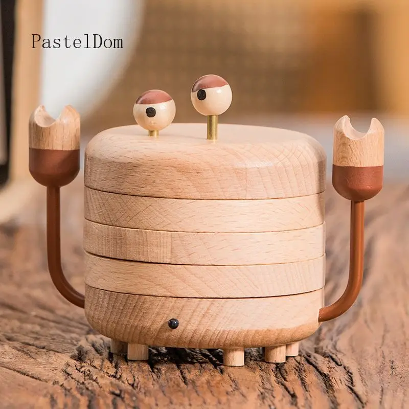 Creative Solid Wood Coaster, Cute Little Crab Pet‑Style Heat‑Insulating Pad, Art Ornament for Desktop Home Decoration