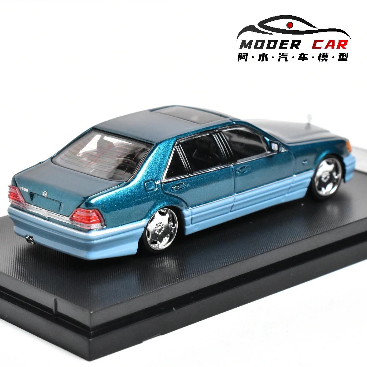 Street Weapon SW 1:64 S600 W140 Diecast Model Car