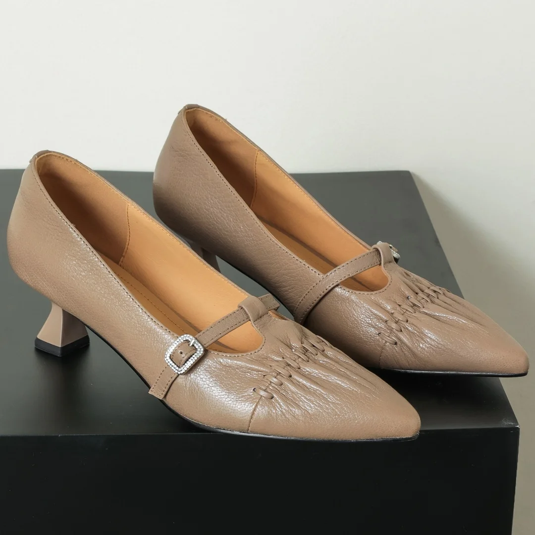 

Женские туфли-лодочки danxuefei из овчины с заостренным носком, узким ремешком и Т-образным ремешком, высококачественные, мягкие, удобные, элегантные, на тонком каблуке 5 см.