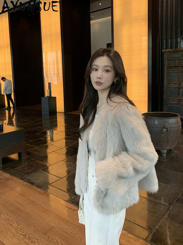 AYUNSUE 2025 جديد شيرلينغ سترة امرأة منتصف طول سترات من الصوف الطبيعي للنساء الملابس الخامس الرقبة الفاخرة الفراء سترة Abrigo Mujer