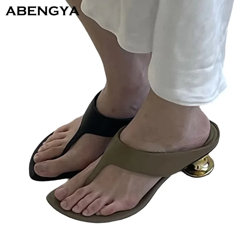 

Designer New Flip Flops Leather Slippers Women Round Toe Mules High Heel Dress Shoes Summer Casual Party Banquet Shoes For Women