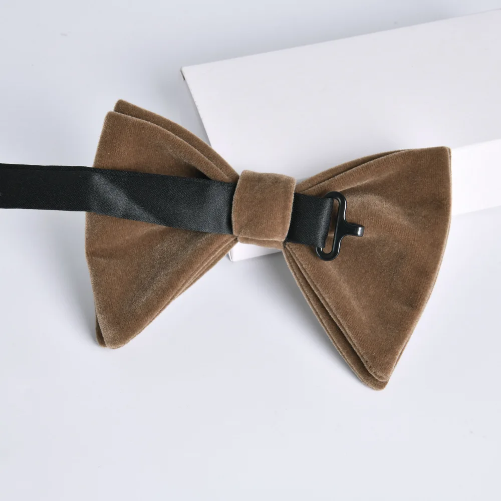 Elegant Oversize Velvet Bowties For Men Solid Color Black Brown Butterfly Wedding Party Banquet Tuxedo Suit Accessories Cravat