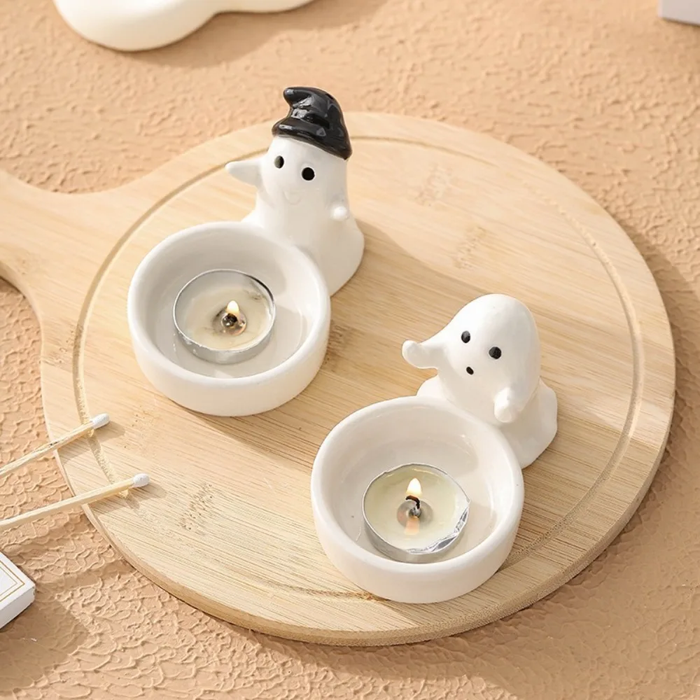 

Elegant Ceramic Ghost Candlestick Cartoon Ghost Non-slip Candle Holder Cute Halloween Candlestick Home Desktop