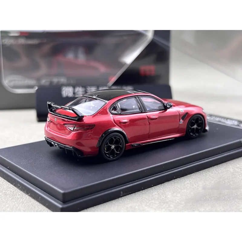 MOTOR GALLERY Diecast 1:64 Alfa GTAM Modello di auto in lega Display statico da collezione Decorazione regalo per le vacanze del ragazzo