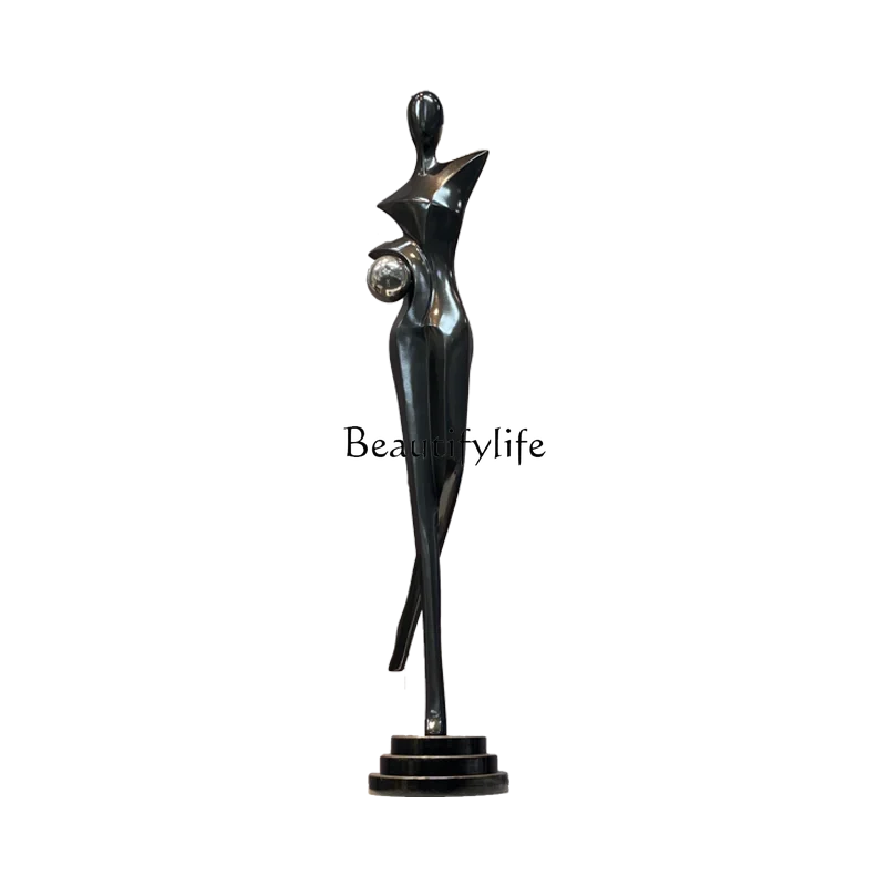 Modern minimalist humanoid sculpture ornament, post-modern light luxury niche vertical height handicraft