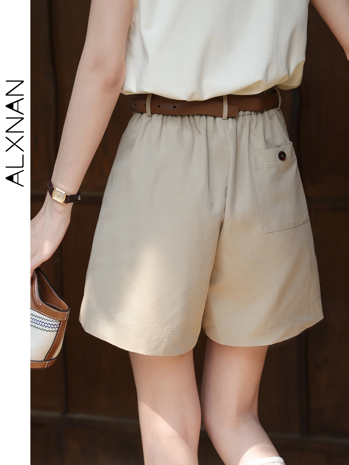 ALXNAN Women's Shorts 2025 Summer Khaki Casual Elegant Shorts Loose-fit Holiday Versatile Fashion Commuter Female Pants L38922