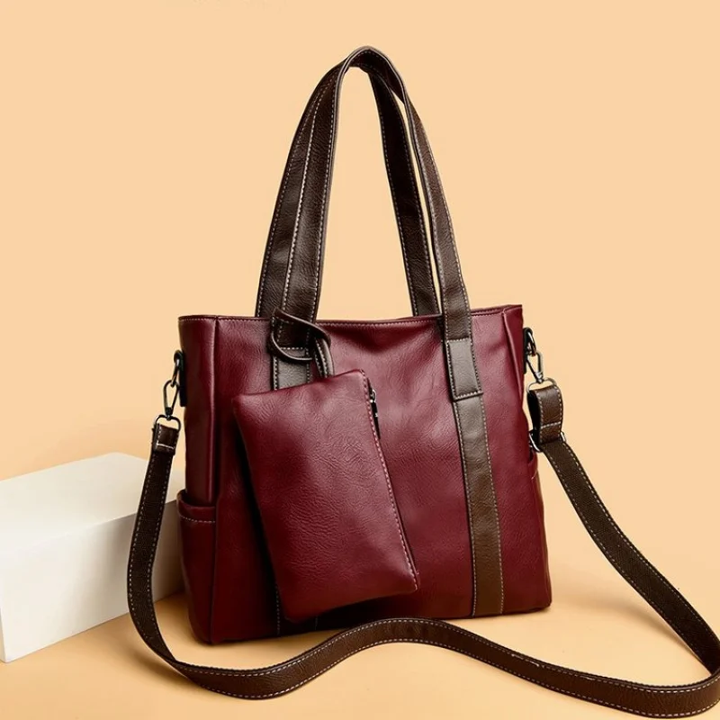 

Women's Messenger Bag In Premium Leather, Designed By Famous Designer With Multiple Compartments, Functional And
