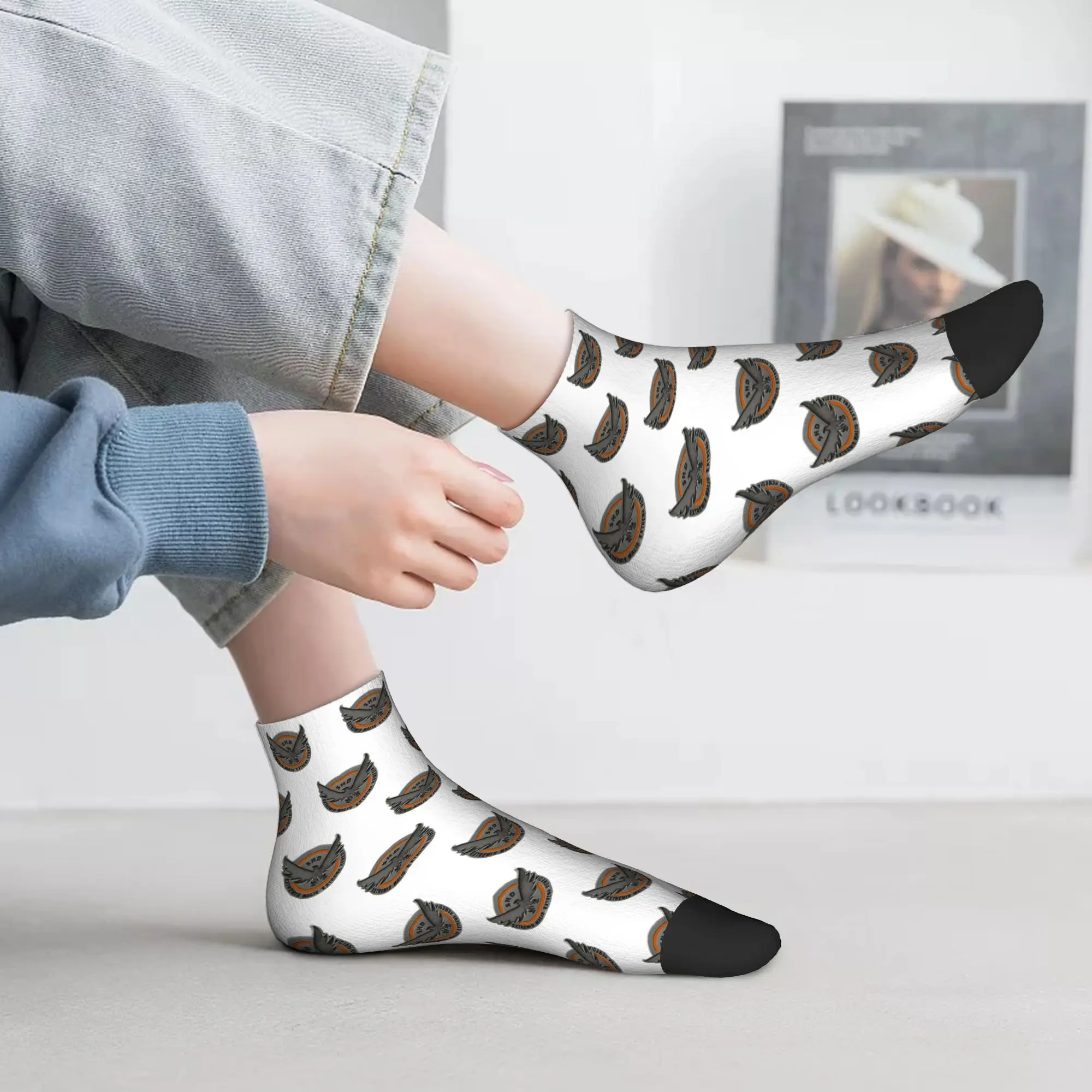 جوارب The Division Shd الإستراتيجية ذات الأراضي المنزلية جوارب Harajuku عالية الجودة لجميع المواسم إكسسوارات الجوارب للرجال والنساء