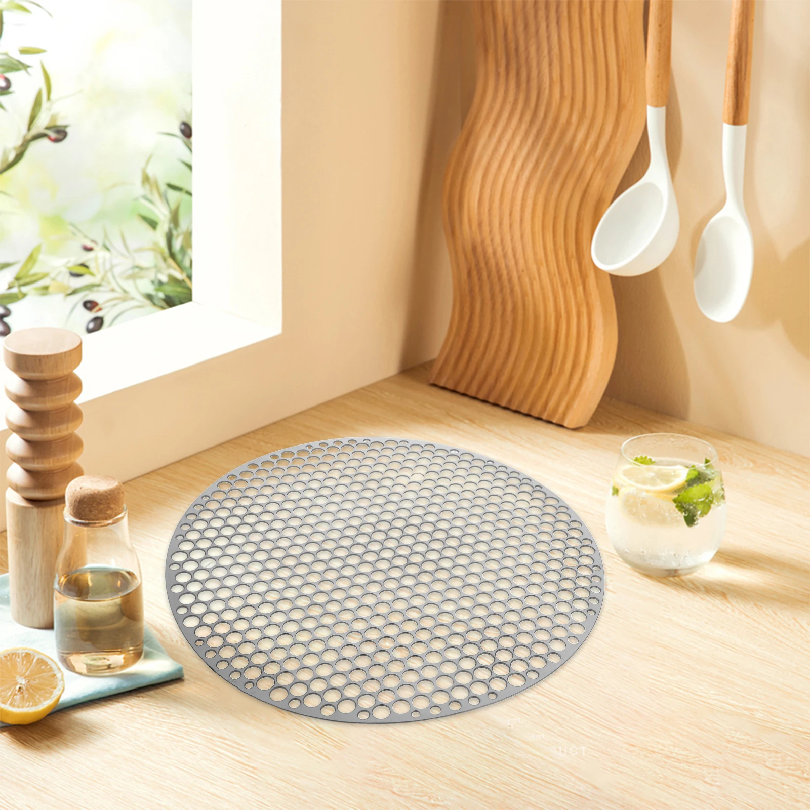 

30Cm Round Stainless Steel Bbq Grill Mesh for Outdoor Grilling Roasting Vegetables and Skewers Camping Cookout Accessory