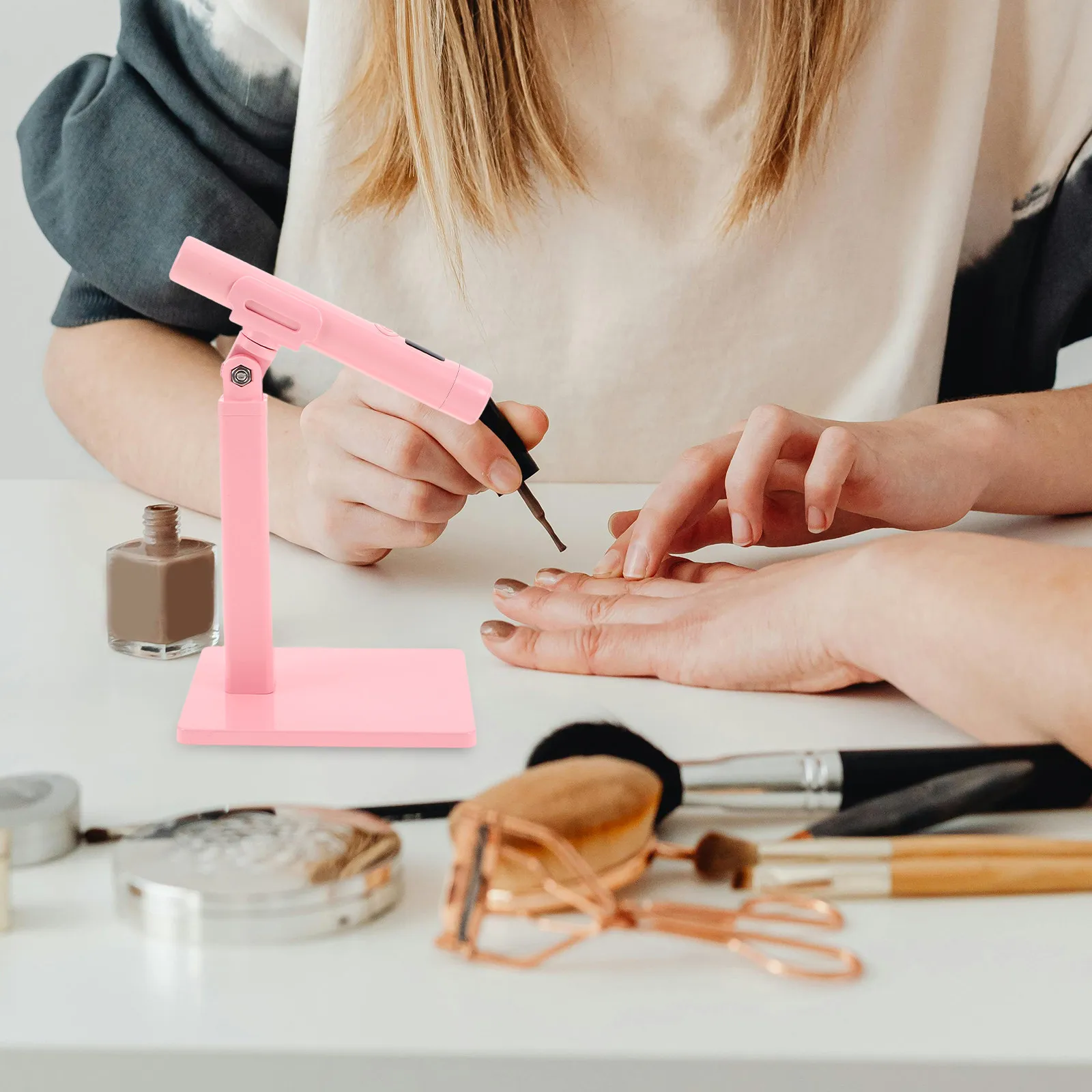 

Перезаряжаемая портативная УФ-светодиодная лампа для гель-лака с подставкой, элегантный дизайн, инструмент для маникюра своими руками