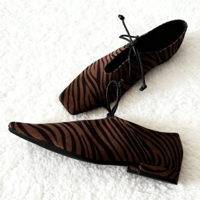 

Дизайнерские туфли-лодочки на низком каблуке с принтом зебры, женские туфли Мэри Джейн с квадратным носком на шнуровке для женщин, удобная осенняя женская обувь на мягкой подошве