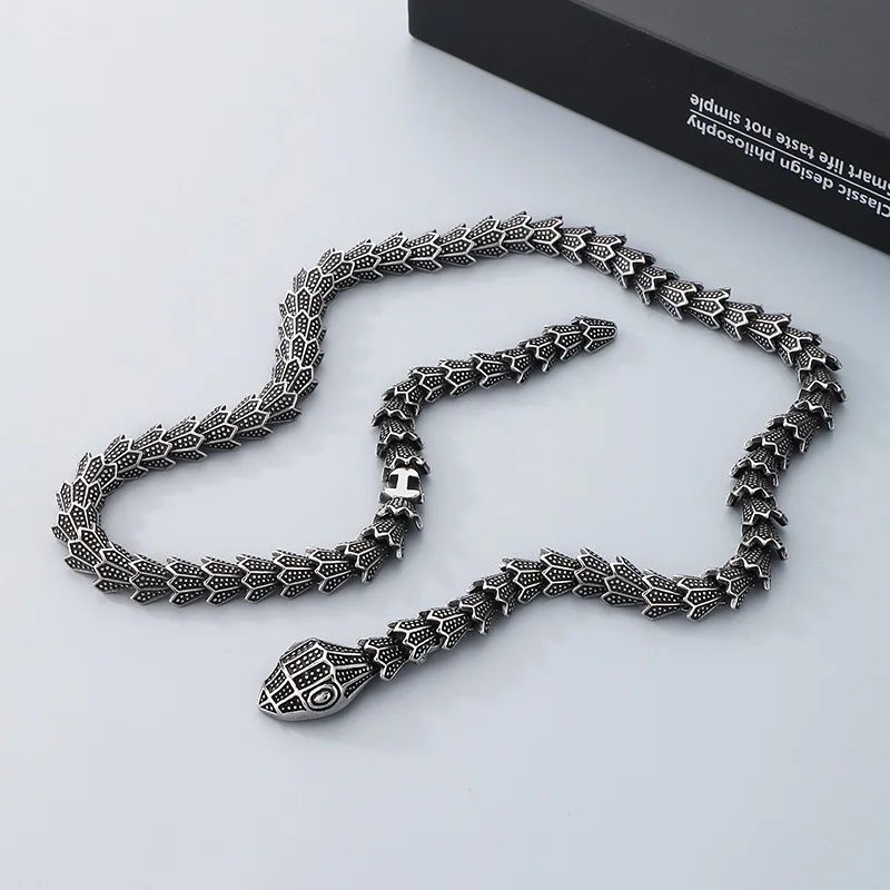 60cm Outdoor Portable EDC Punk Retro Snake Necklace Car Mounted Multifunctional Self-defense Short Whip Tool
