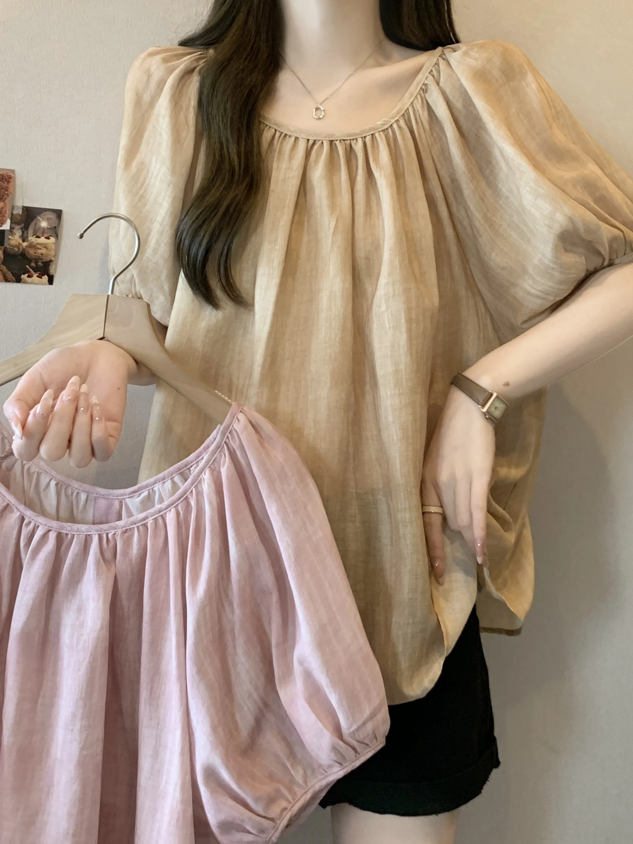 

plus Size Women's Bubble Sleeve Shirt Summer New Loose Age-Defying Meat-Covering Slimming round Neck Short Sleeve Top