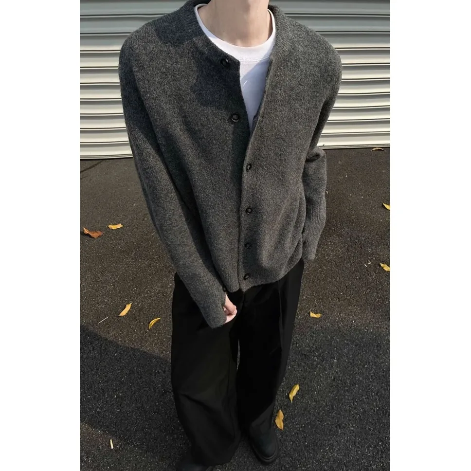 Suéter Cardigan Masculino de Gola Redonda Branco Leite, Estilo Curto Americano, Jaqueta Cleanfit, Estilo Casual de Outono, Ca...