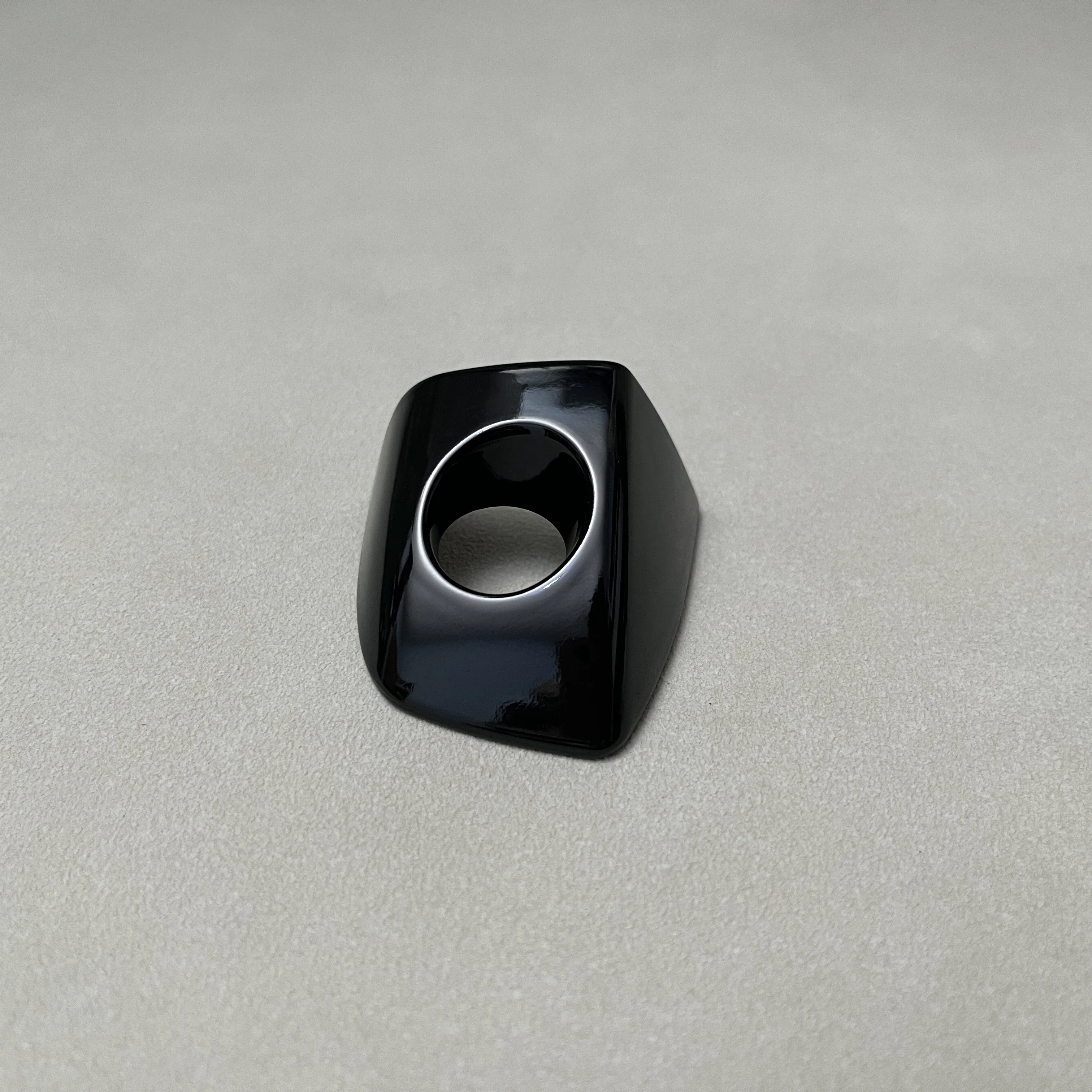Black White Left Front Door Handle Lock Key Hole Cover Cap 4H1837879 For Audi A6 C7 A7 2012 2013 2014 2015 2016
