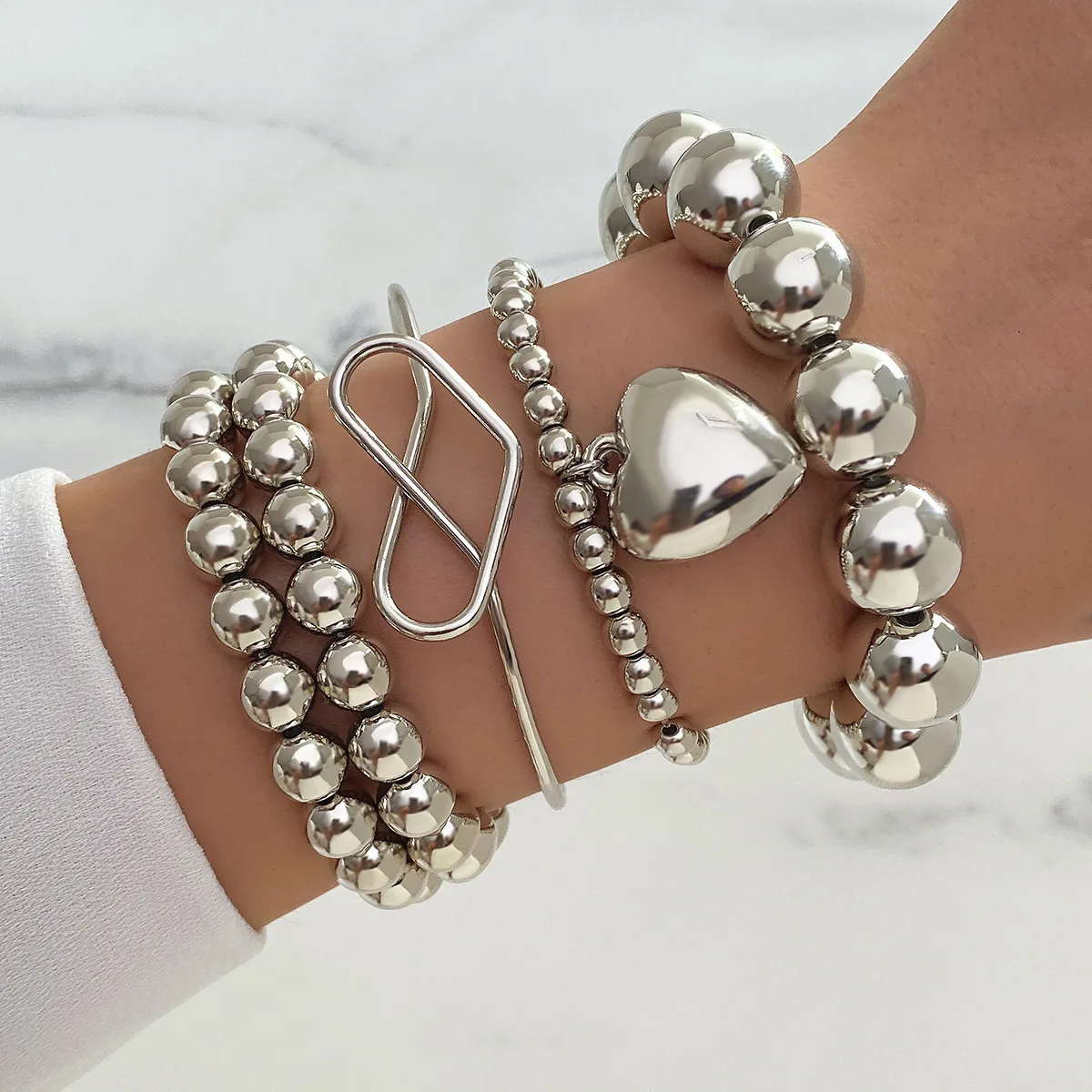 Vintage Multilayered Bracelet Metal Silver Color Plated Bangles for Women Heart Snake Twist Thick Chain Jewelry Pearl Party Gift