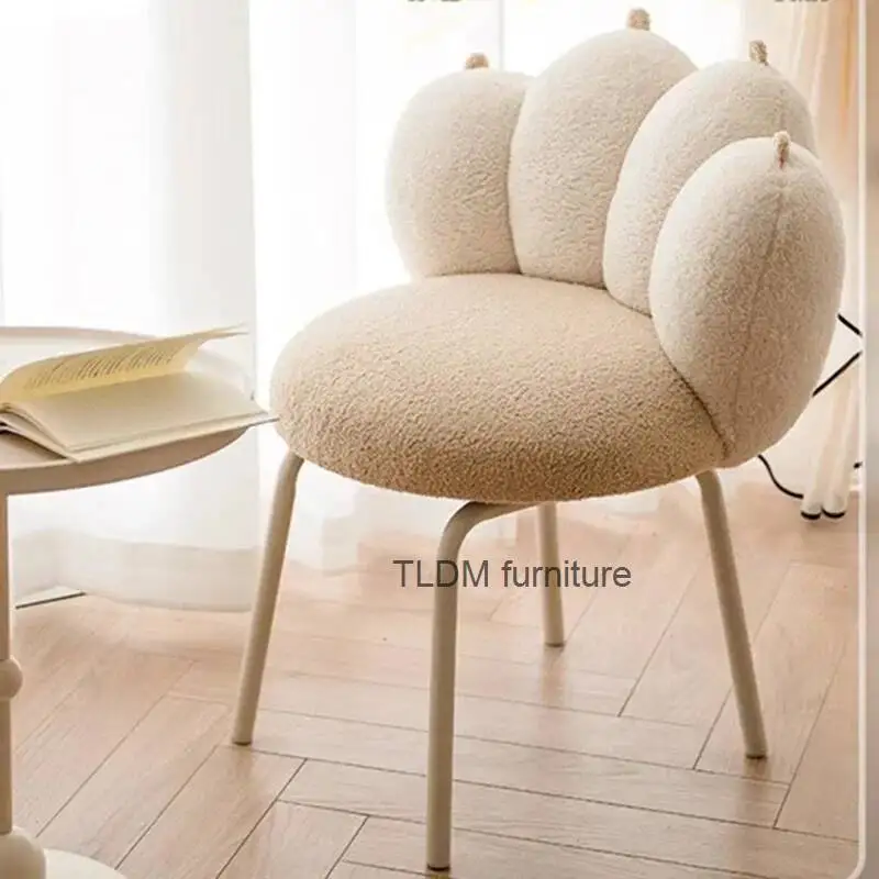 Natural Detailing Makeup Stool Metal Portable Pouf Design Vanity Chair Bedroom Mobile Taburete Infantil Furniture China