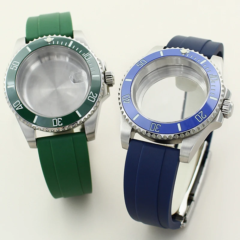 نموذج معدل لساعة NH35 316L من الفولاذ المقاوم للصدأ بتقويم زجاج الياقوت لمقرص 28.5 ملم