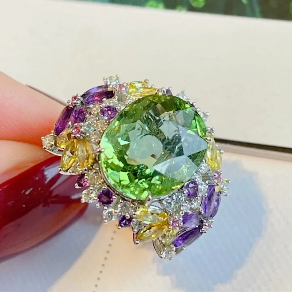 Sparkling Peppermint Green Gemstones Rings for Women Ladies' Exquisite Full Bling Diamonds Luxury Cocktail Ring Jewelry Gifts 2