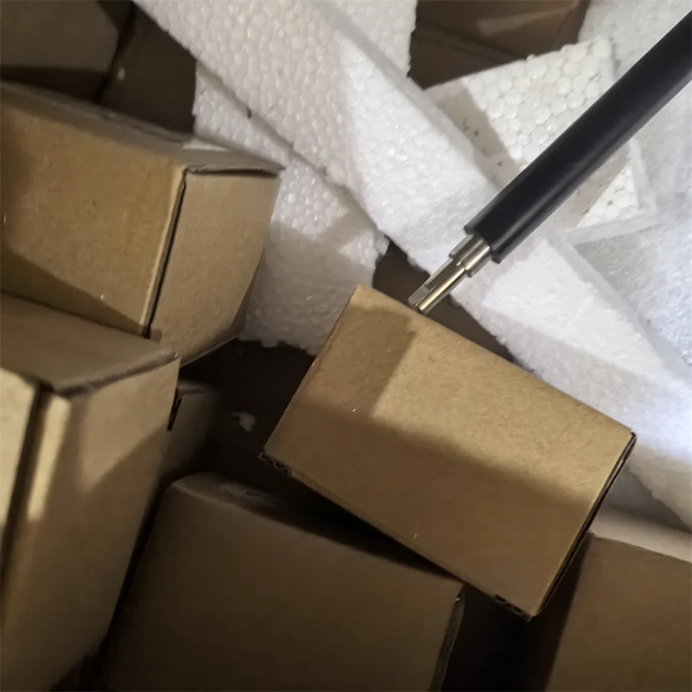 

Ролик первичной зарядки PCR для Ricoh MPC2010 MPC2030 MPC2050 MPC2550 MPC2530 MPC2051 MPC2551