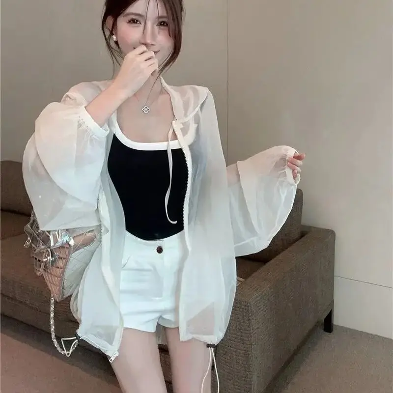 2025 Summer New Ice Silk Lightweight Jacket Perspective Loose and Slim Sunscreen Shirt Long Sleeve Hoodie Ins Women's Trendy WLF