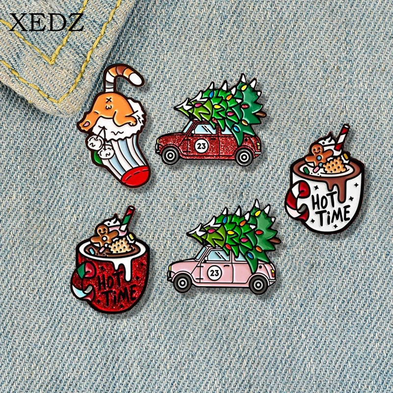 Christmas Collection Enamel Pin Hot Time Coffee Cup Car Christmas Tree Metal Pin Clothing Badge Christmas Gifts For Friends Kids