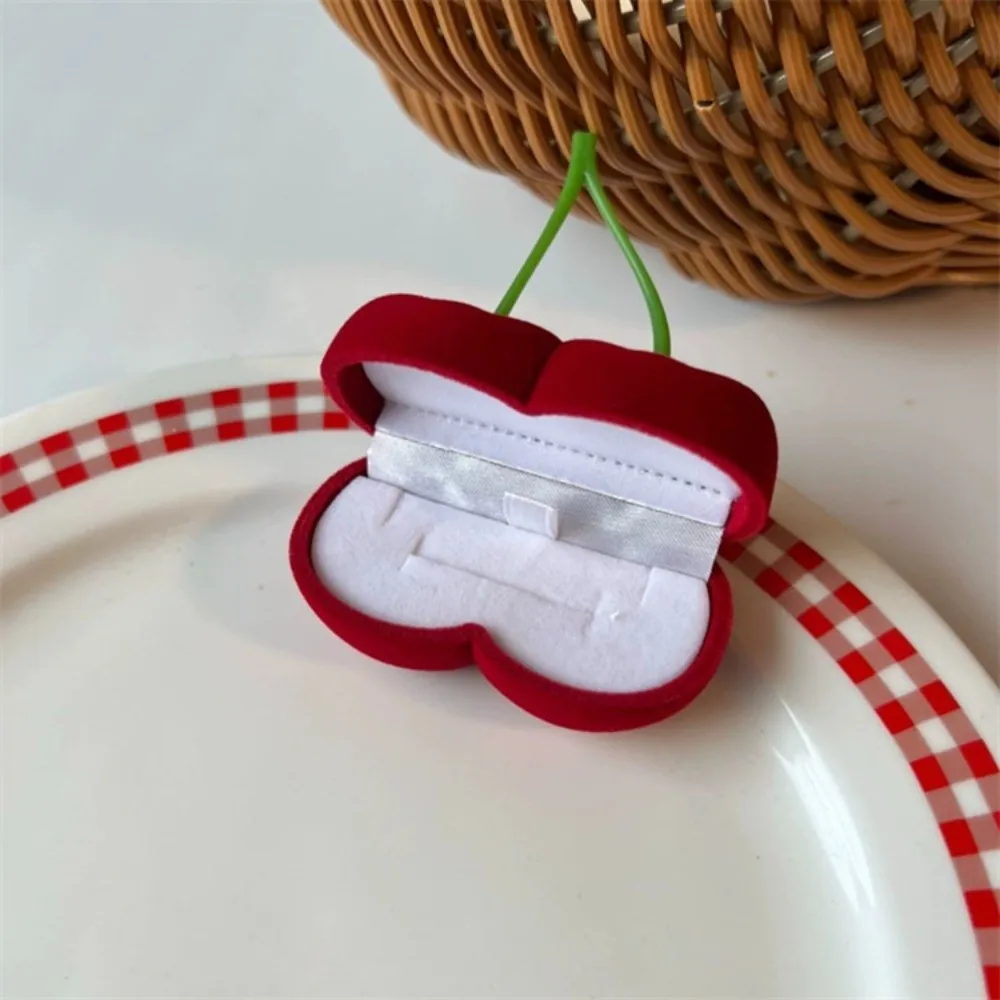 

Mini Anti-collision Cherry Necklace Organizer Grape Pineapple Fruit Ring Box Strawberry Orange Flocked Jewelry Box Propose