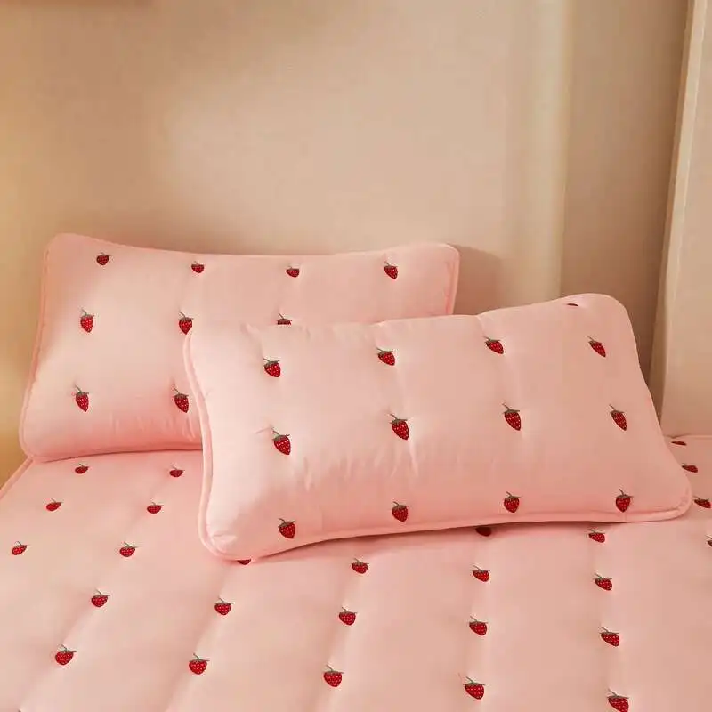 

Solstice 2-Pack Embroidered Pillowcases - Quilted 베개커버 48x74cm, Soft Cotton Pillowslip Covers For Home Bed