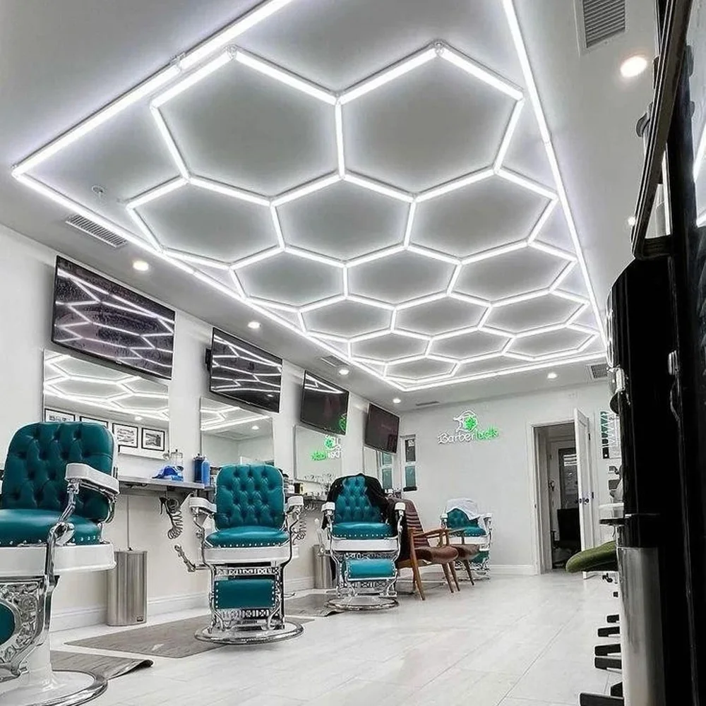 

Honeycomb hexagonal garage light DIY free assembly super bright cool white 6500K lamp tube 110V-240V suitable for hair salons, garages, 4S workshops, shops and homes, commercial lighting