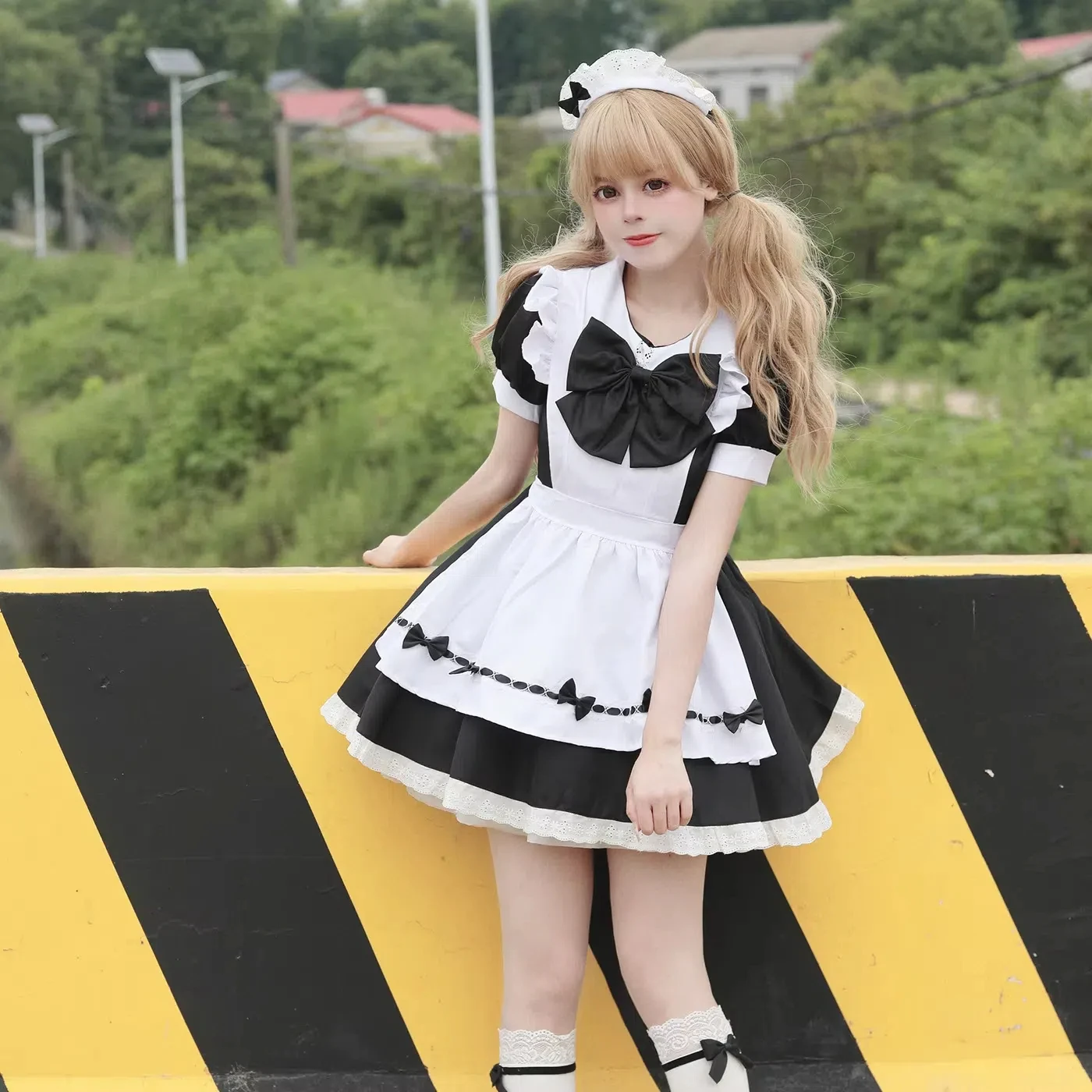 

Sexy Lolita Black White Dress Maid Outfit Servant Cosplay Costumes Women Apron Dress Halloween Party Lolita