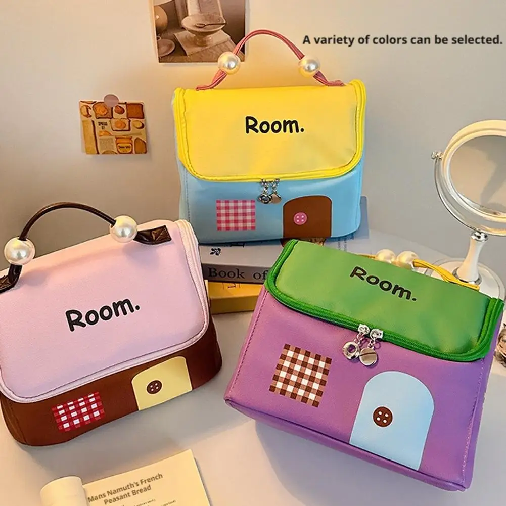 المحمولة منزل على شكل حقيبة تخزين مستحضرات التجميل حقيبة يد نسائية مقاوم للماء حقيبة أدوات الزينة المحمولة ذات سعة كبيرة حقيبة أدوات الزينة 2026 #6