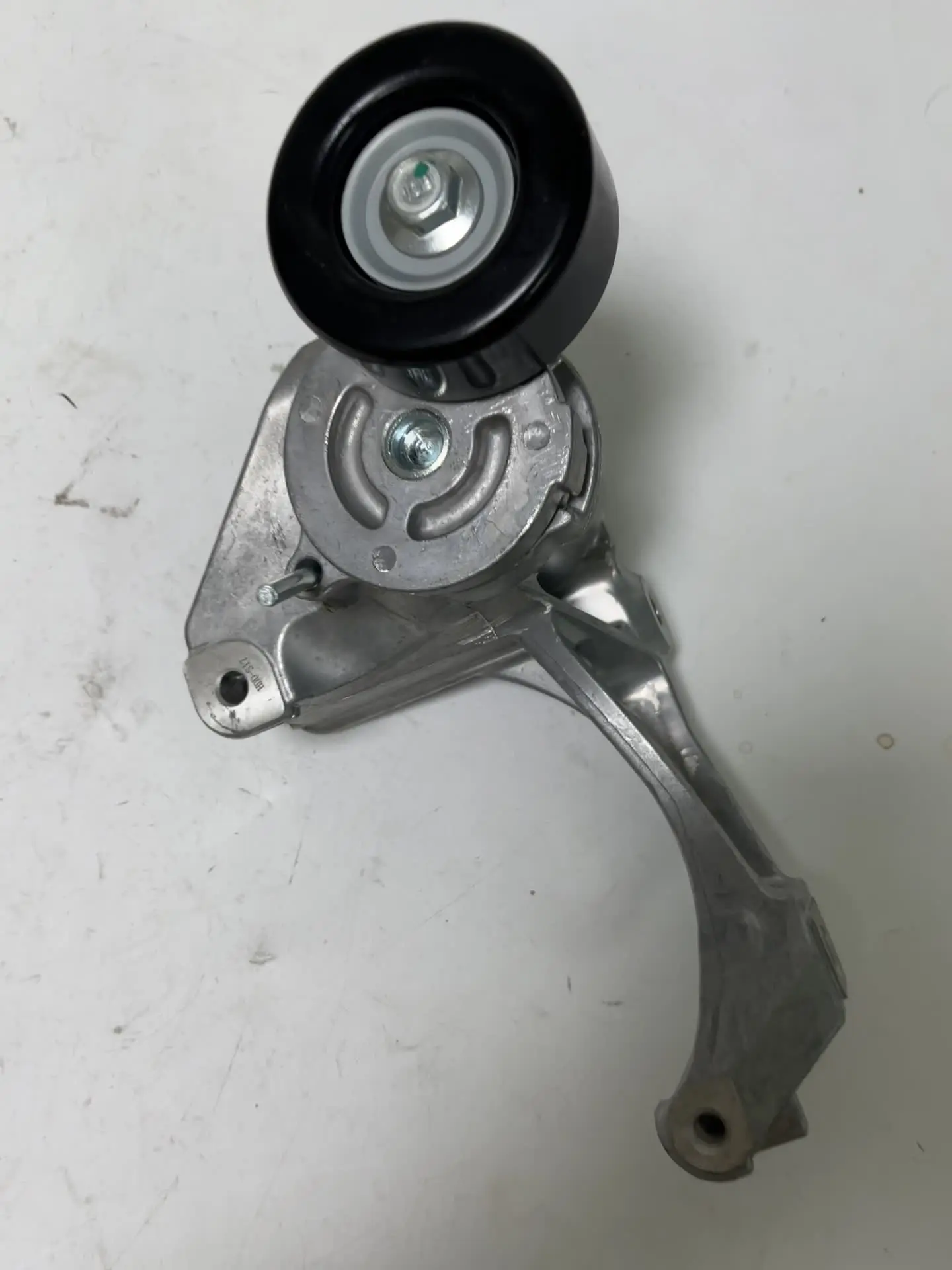 日産ノートE12 マイクラIV K13K 1.2 DIG-S HR12DR エンジン適合 ベルト