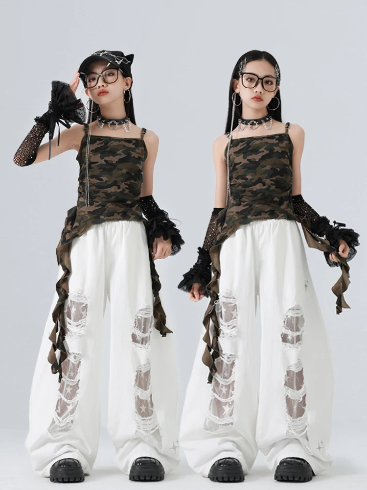 

Детская одежда в стиле джаз в стиле хип-хоп, камуфляжные топы Kpop, белые рваные брюки, модная уличная одежда, костюм для современных танцев, BL16783