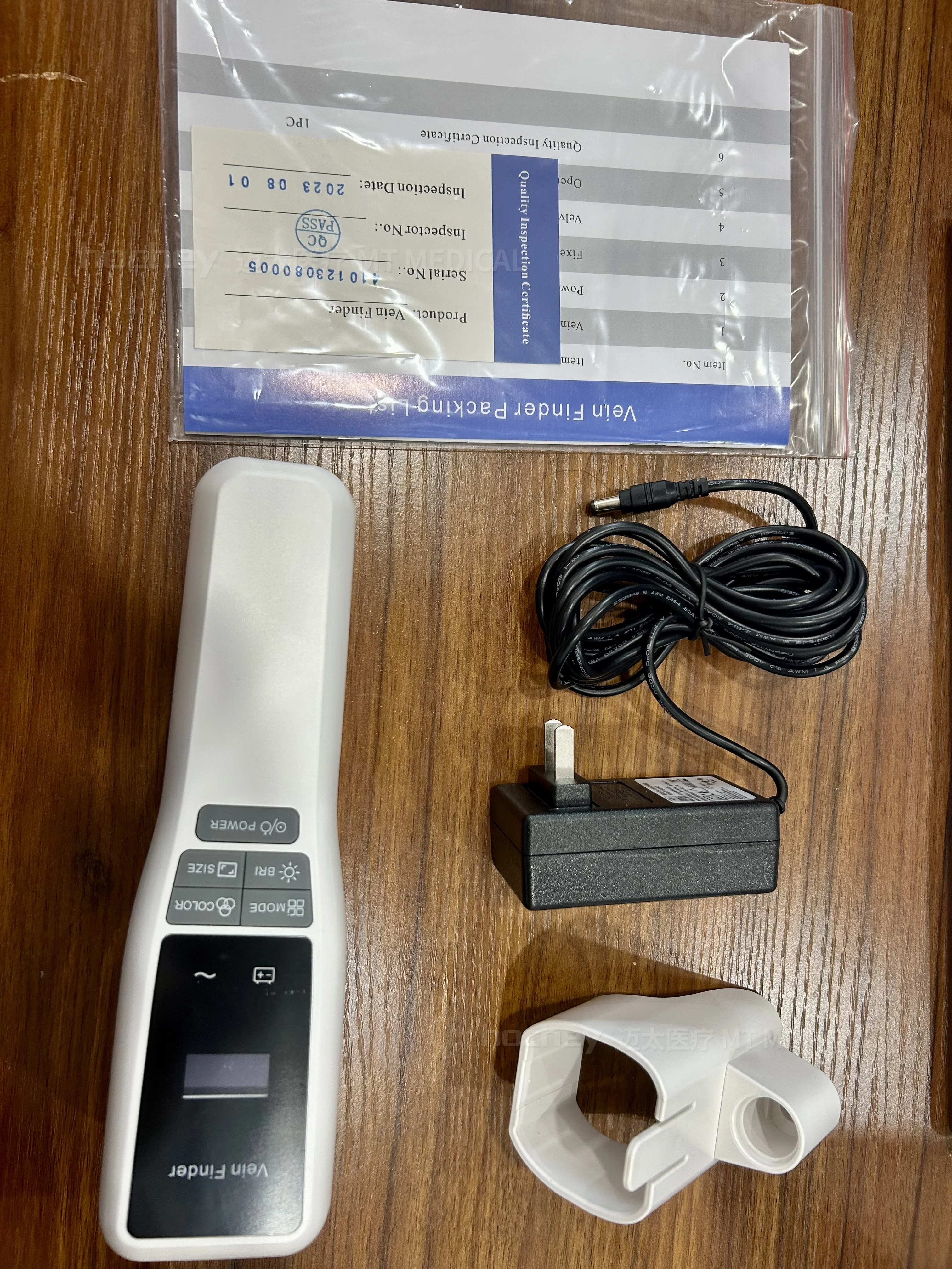 Best Quality and Low Price Portable Vein Viewer Scanner Vein Finder Venous Imaging Device  Handhold Vein Light